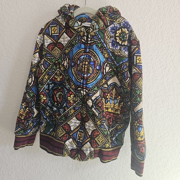 Dolce & Gabbana Kids Hoodie – Size 4Y ✨Stunning baroque stained glass & crown